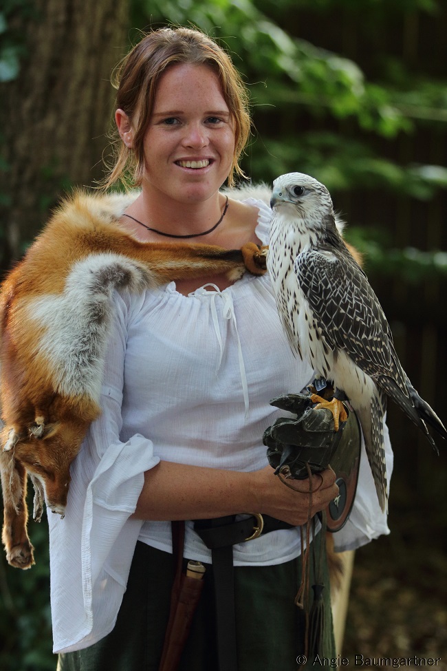 Gabi mit falke Fabius